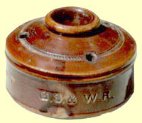 click for 1K .jpg image of GSWR inkwell.